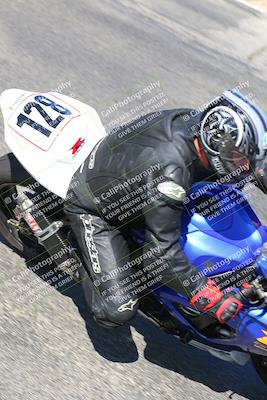 media/Oct-15-2022-TrackXperience (Sat) [[8f70b8b0be]]/Group 2/session 2 turn 3 and 4/